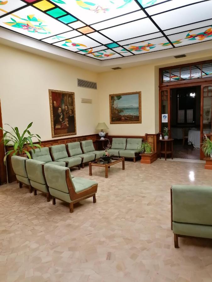 Hotel Antico Borgo Riolo Terme Exterior foto