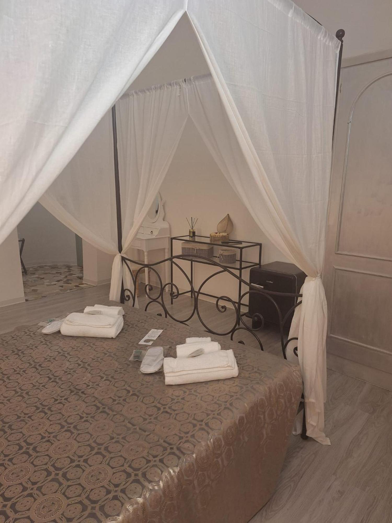 Hotel Antico Borgo Riolo Terme Exterior foto