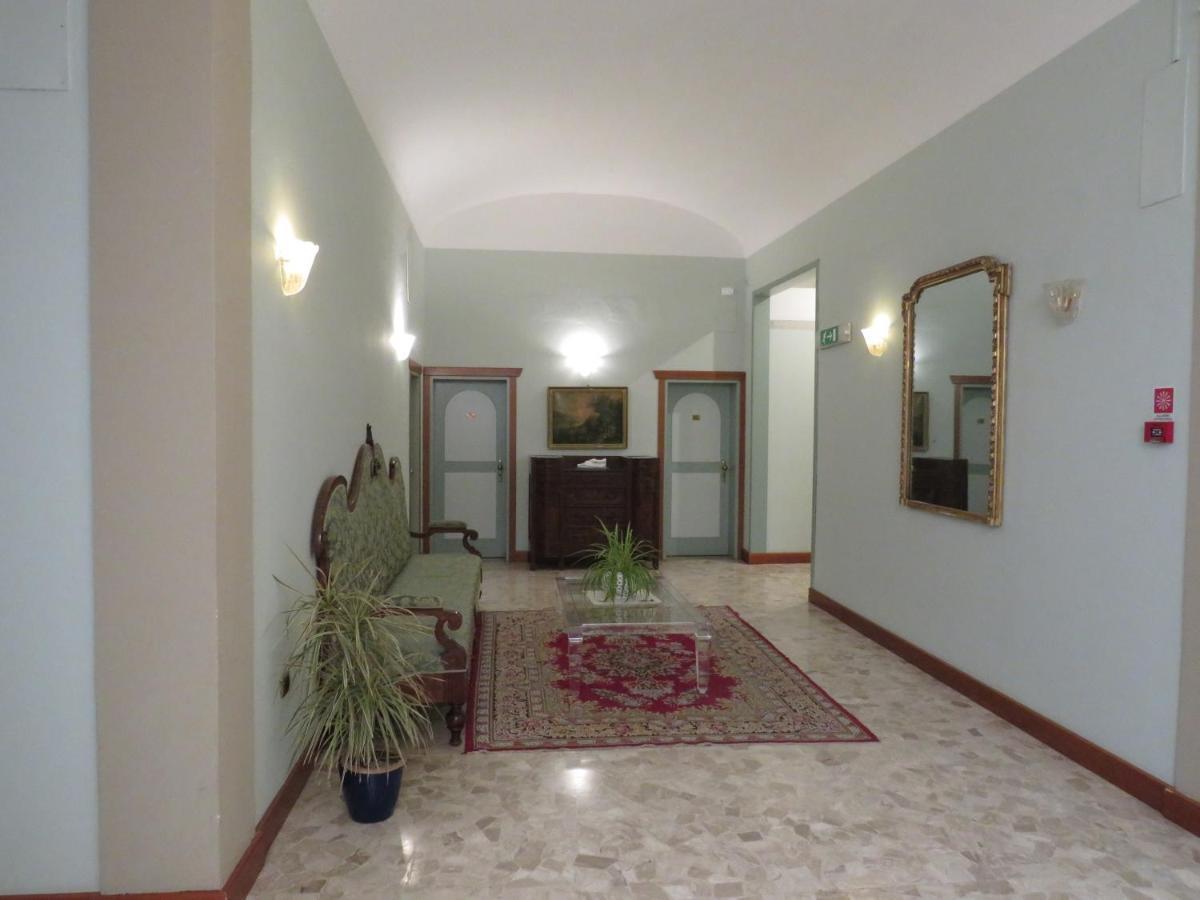 Hotel Antico Borgo Riolo Terme Exterior foto